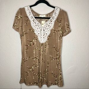 Jon & Anna Lace Floral Flowy Short Sleeve Top